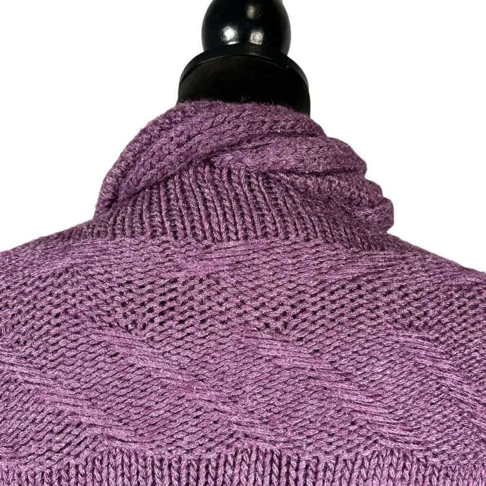 Hand Crafted vasilka hand